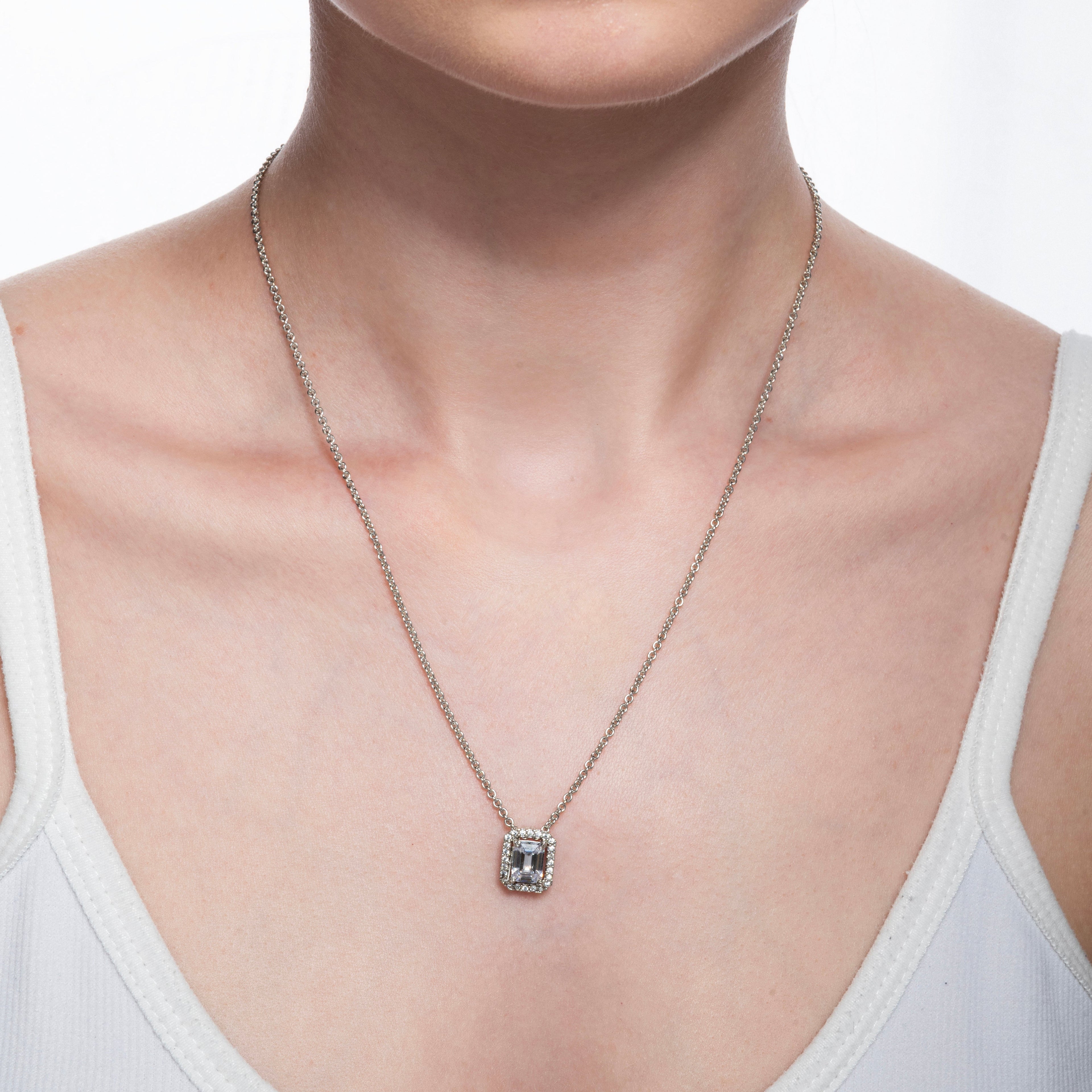 monarch-pendant